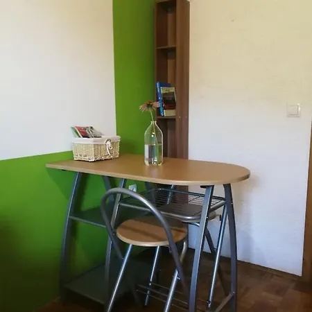 Pred Peklom Apartment *